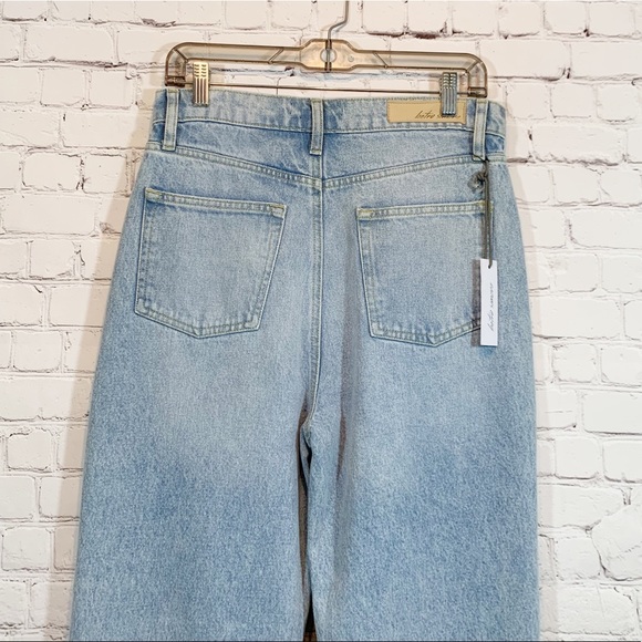 Betro Simone Hi Rise Mom Jeans light wash - Picture 5 of 7